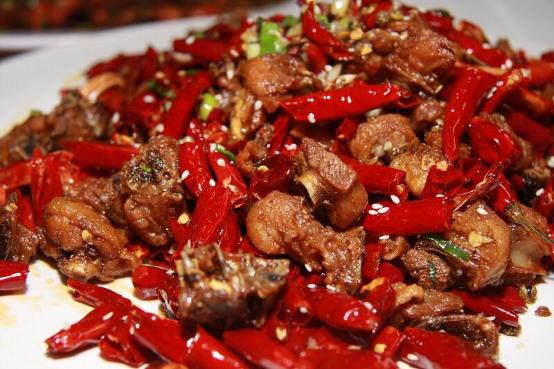 做家常菜時(shí)，“耗油”這3種菜不能亂發(fā)，不提鮮反而味道怪異