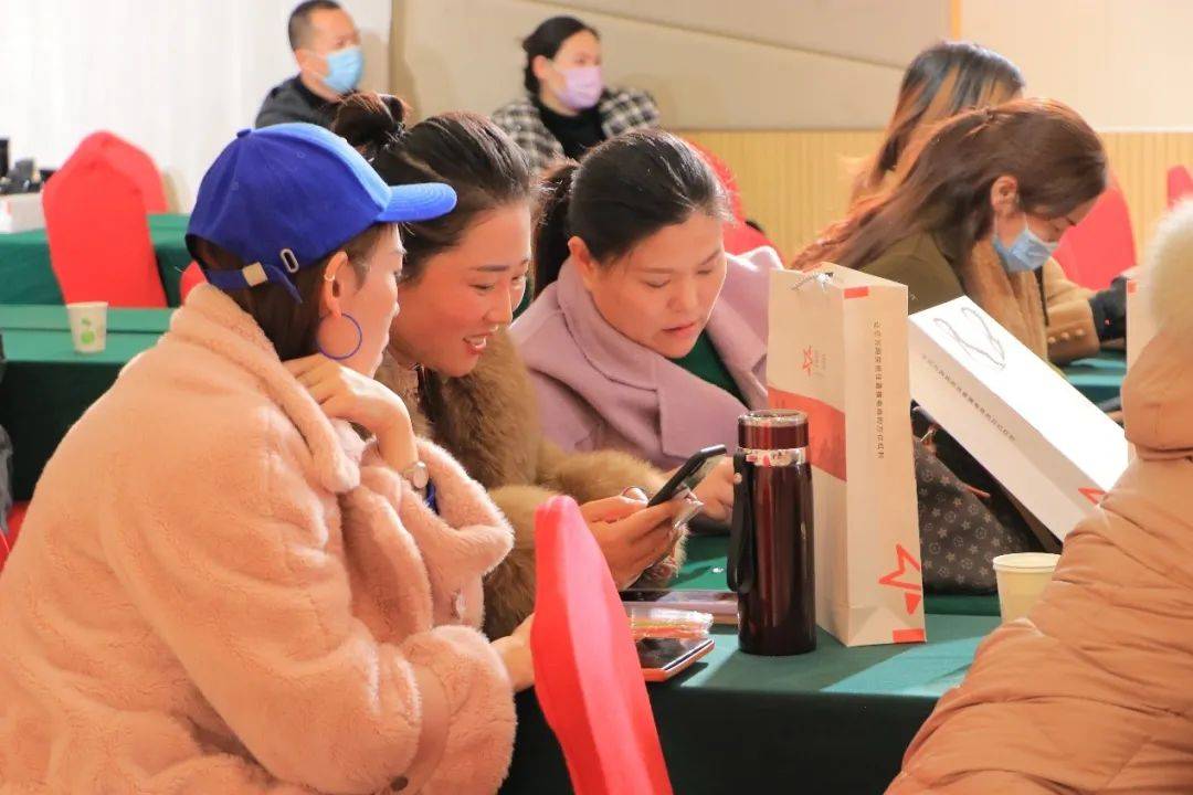 感謝星播，帶來了抖音電商新方法，為臨沂人長期免費教培