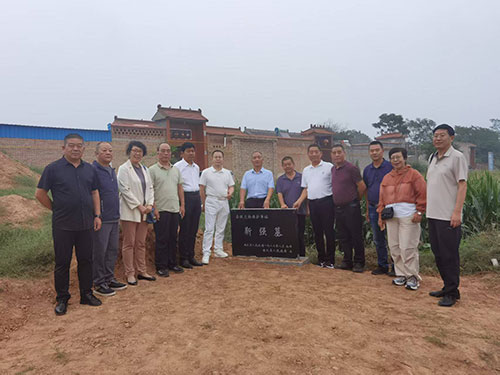 曲村鎮(zhèn)漢汾陽侯靳強(qiáng)遺跡保護(hù)座談會勝利召開4.jpg